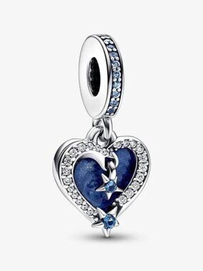 Elegant Blue Heart Charm Bracelet
